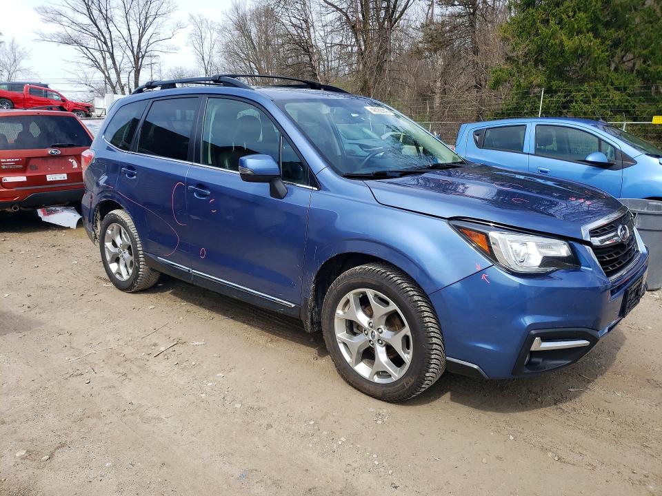 48438246 :رقم المزاد ، JF2SJAWC8JH454773 vin ، 2018 Subaru Forester مزاد بيع