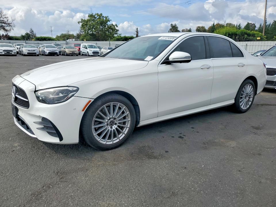 2021 Mercedes-benz E მანქანა იყიდება აუქციონზე, vin: W1KZF8DB4MA964610, აუქციონის ნომერი: 51124506