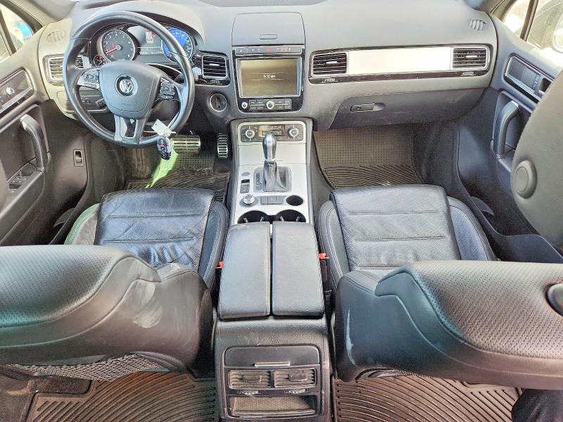 Продажа на аукционе авто 2017 Volkswagen Touareg, vin: WVGRF7BP2HD003183, номер лота: 49333636