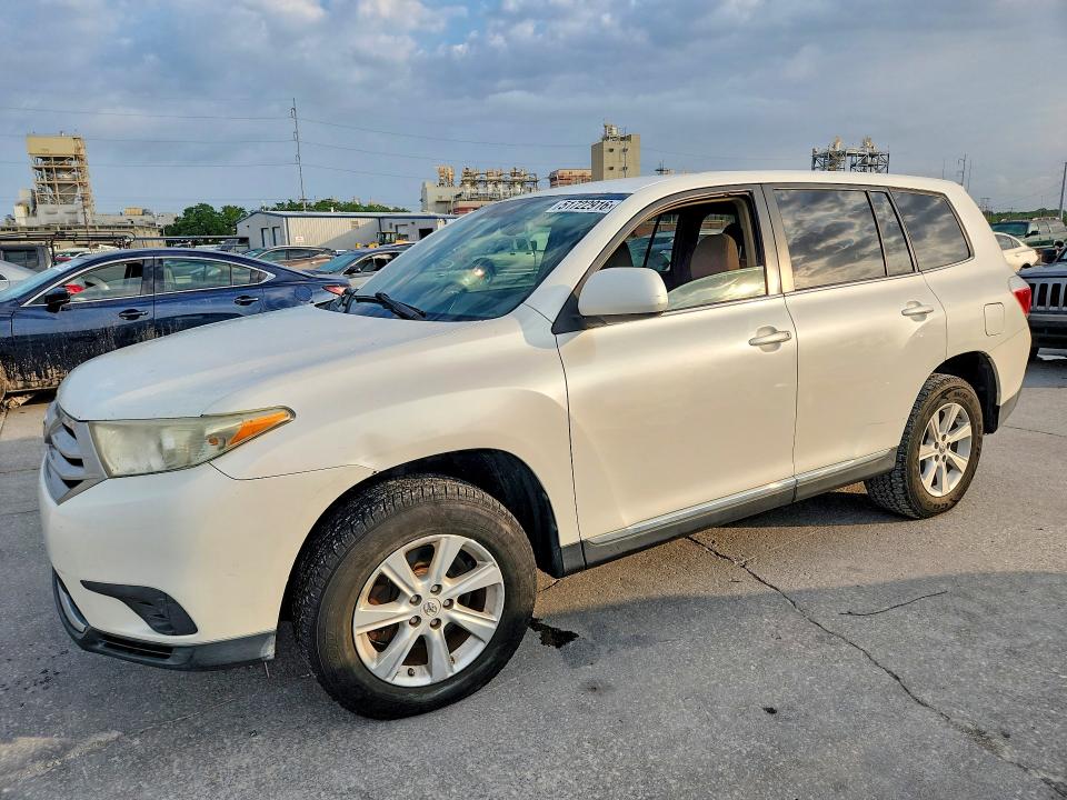 51722916 :رقم المزاد ، 5TDZK3EH4BS040860 vin ، 2011 Toyota Highlander مزاد بيع
