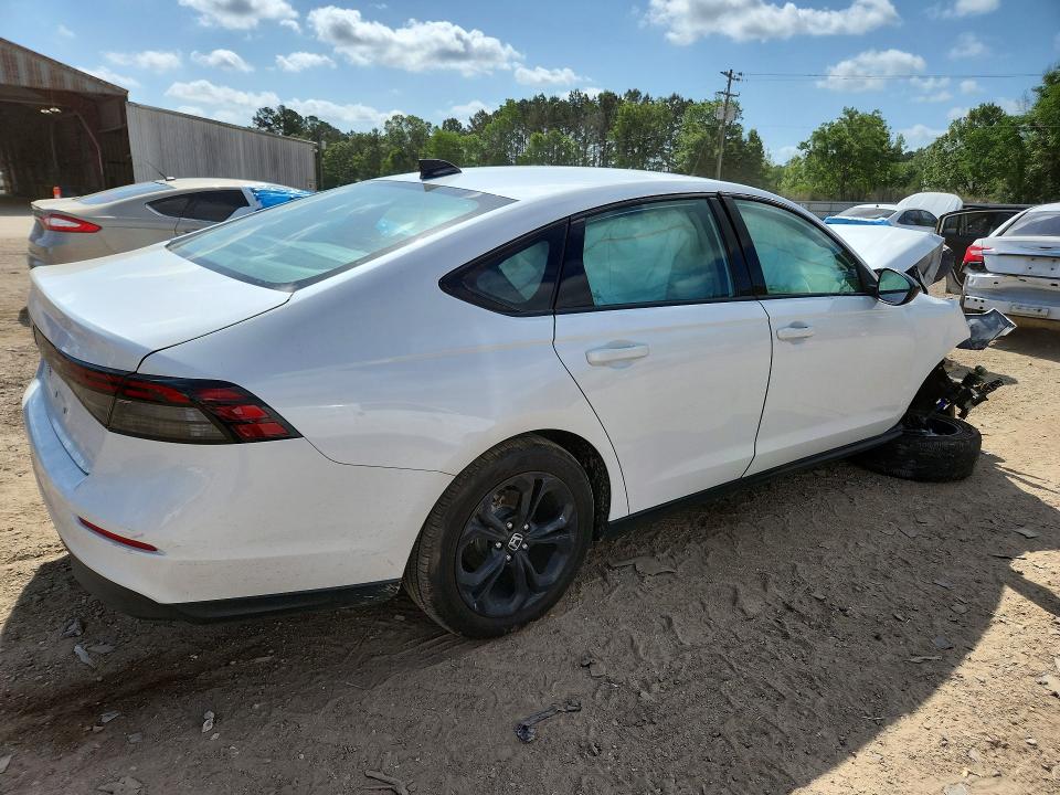 2025 Honda Accord მანქანა იყიდება აუქციონზე, vin: 1HGCY1F49SA086560, აუქციონის ნომერი: 49816976