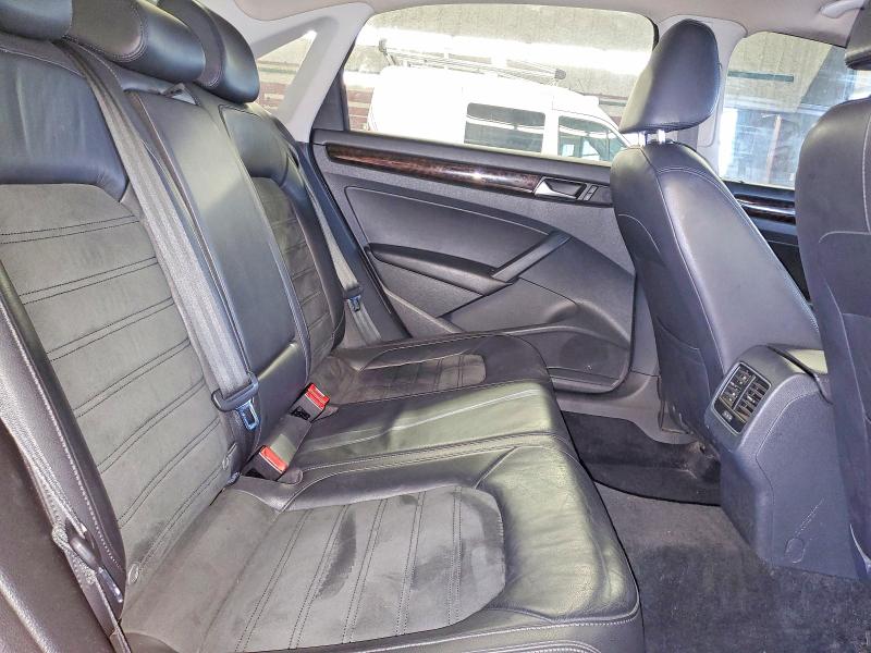 48443936 :رقم المزاد ، 1VWCM7A38EC101602 vin ، 2014 Volkswagen Passat مزاد بيع