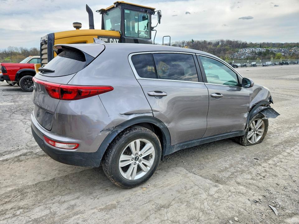 Продаж на аукціоні авто 2018 Kia Sportage, vin: KNDPMCAC1J7449127, номер лоту: 49995716