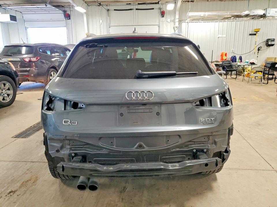 Продажа на аукционе авто 2017 Audi Q3, vin: WA1ECCFS2HR010473, номер лота: 50472746