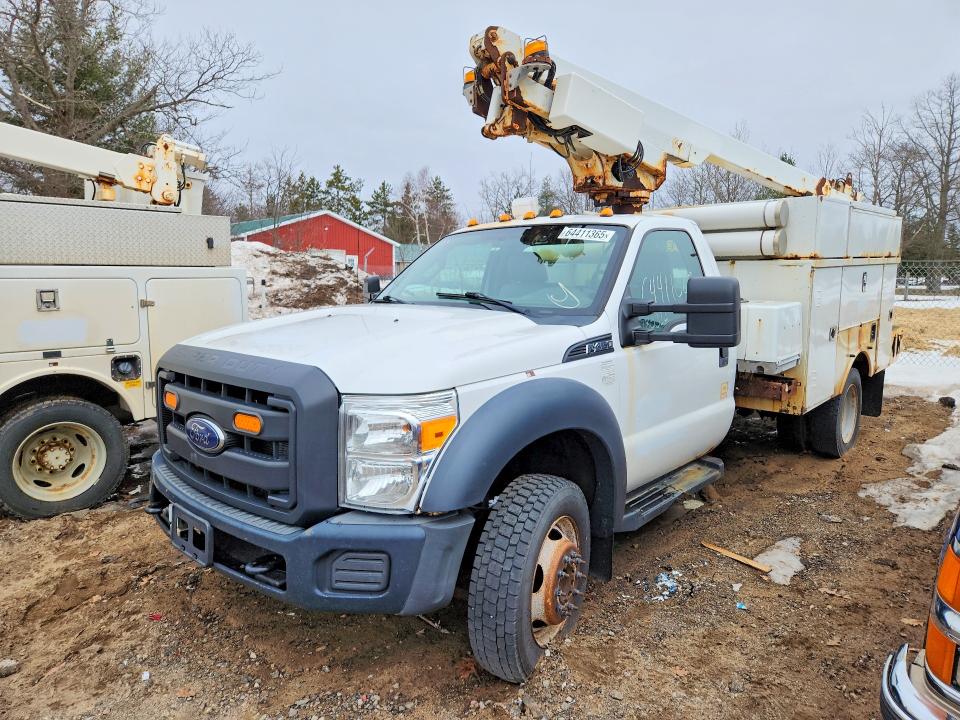 2015 Ford F450 მანქანა იყიდება აუქციონზე, vin: 1FDUF4HY7FEA90093, აუქციონის ნომერი: 64411365