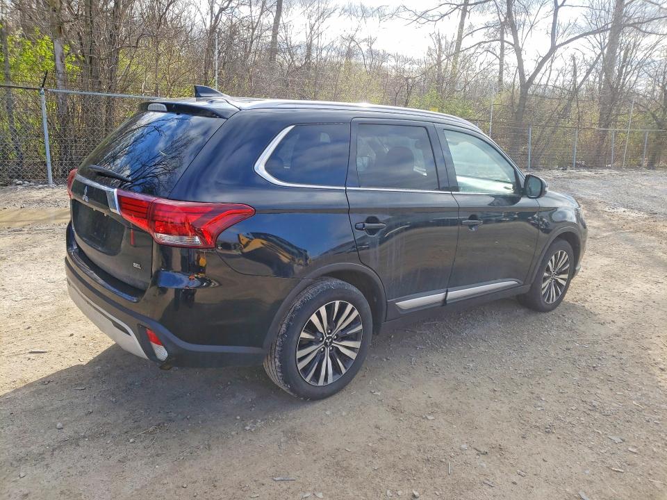 48843656 :رقم المزاد ، JA4AD3A38LZ028349 vin ، 2020 Mitsubishi Outlander مزاد بيع