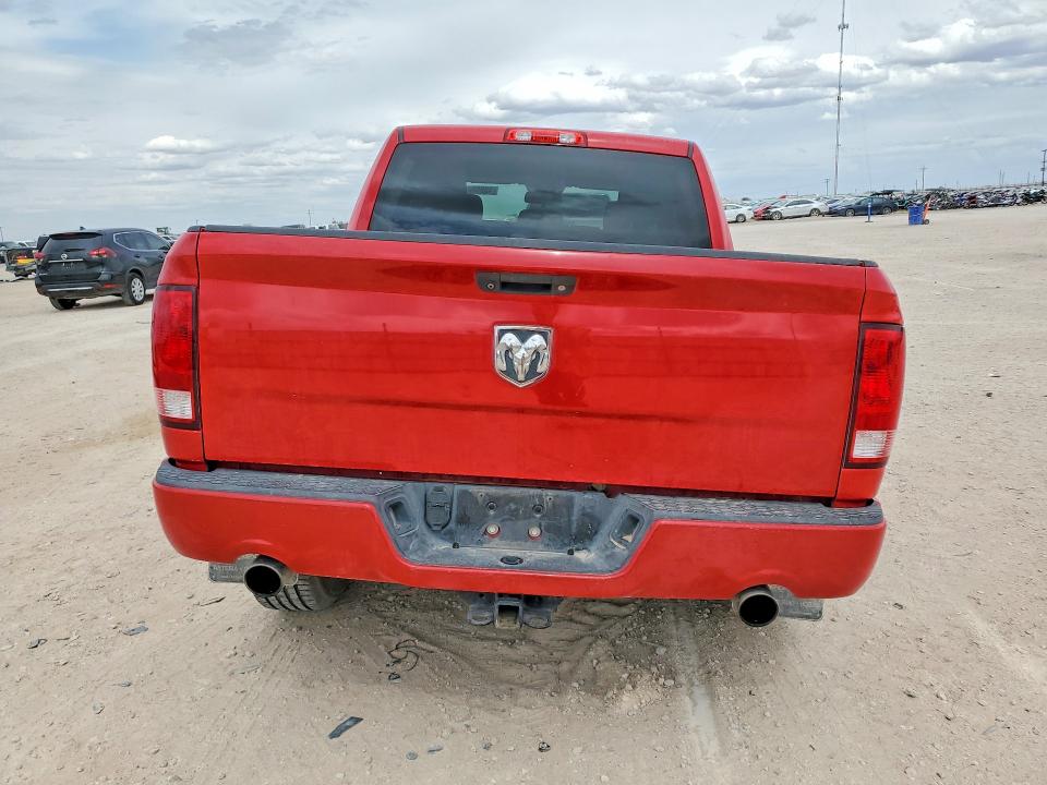 49990246 :رقم المزاد ، 3C6RR6KT3GG228403 vin ، 2016 Ram 1500 مزاد بيع