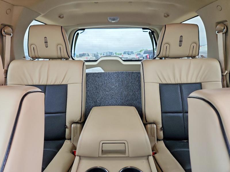 50998446 :رقم المزاد ، 5LMFU275X8LJ15462 vin ، 2008 Lincoln Navigator مزاد بيع