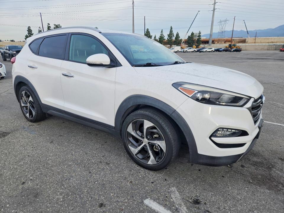Aukcja sprzedaży 2016 Hyundai Tucson, vin: KM8J33A29GU138843, numer aukcji: 49848236