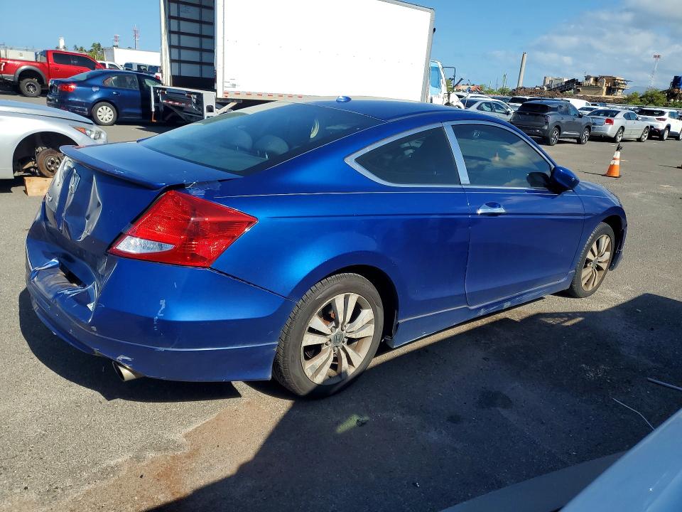 Продажа на аукционе авто 2011 Honda Accord, vin: 1HGCS1B84BA012392, номер лота: 50114736