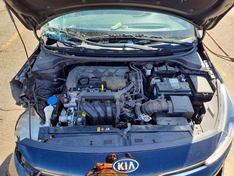 50256136 :رقم المزاد ، 3KPA24AD1ME406082 vin ، 2021 Kia Rio مزاد بيع