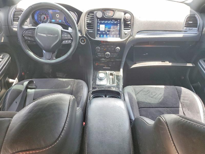 2017 Chrysler 300 მანქანა იყიდება აუქციონზე, vin: 2C3CCABT4HH639155, აუქციონის ნომერი: 50242496
