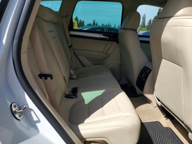 50856206 :رقم المزاد ، WVGEF9BP0FD006784 vin ، 2015 Volkswagen Touareg مزاد بيع