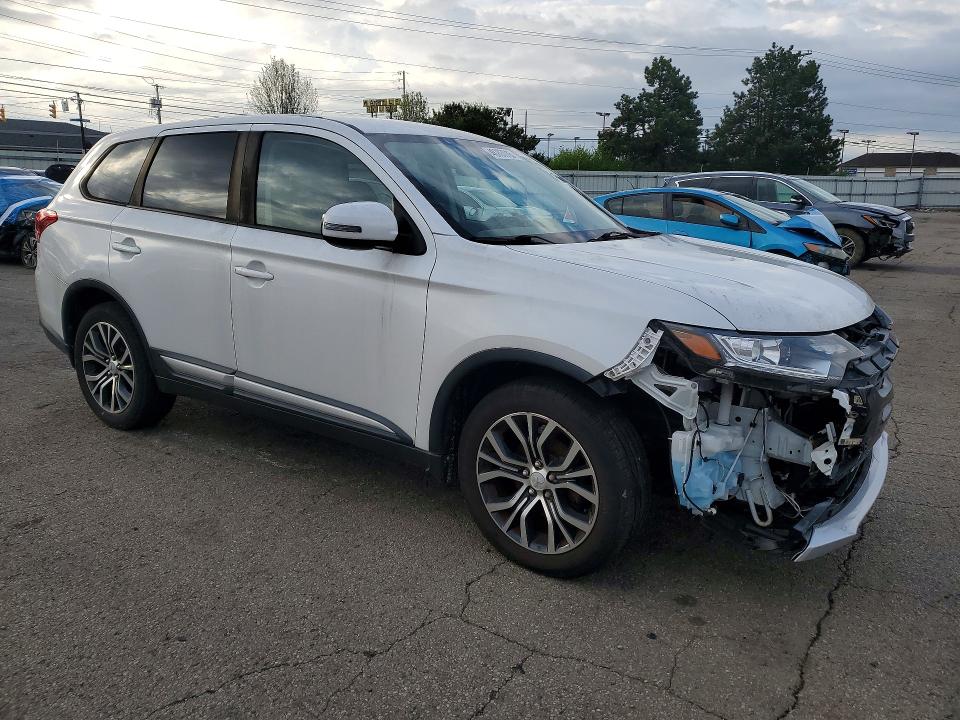Продаж на аукціоні авто 2018 Mitsubishi Outlander, vin: JA4AD3A30JZ009517, номер лоту: 48707016