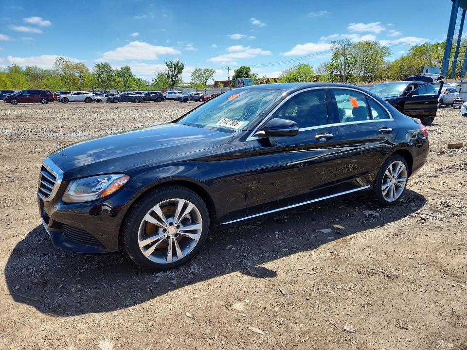 51427906 :رقم المزاد ، 55SWF4KB8GU145232 vin ، 2016 Mercedes-benz C مزاد بيع