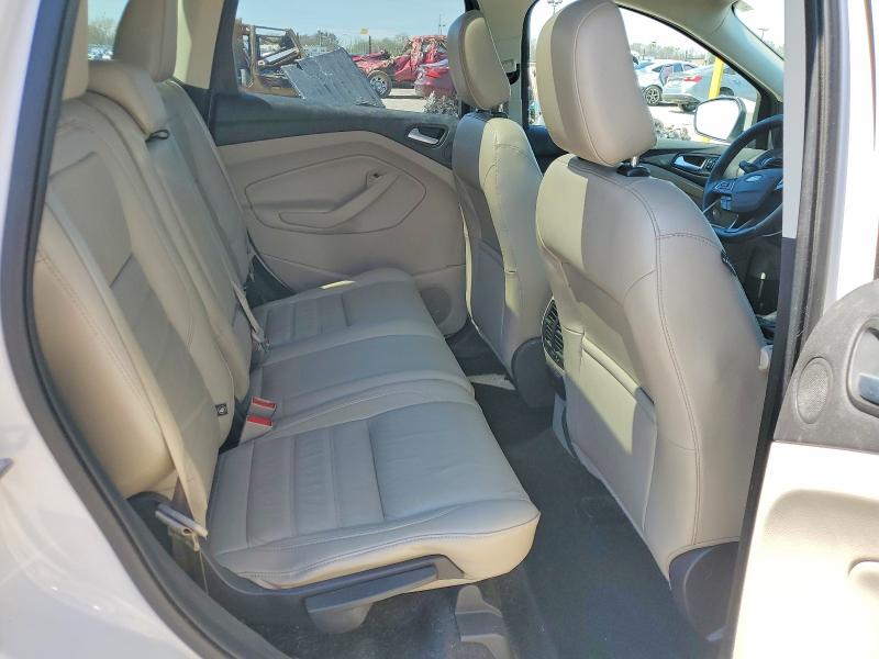 Продажа на аукционе авто 2018 Ford Escape, vin: 1FMCU9J96JUA08533, номер лота: 48923446