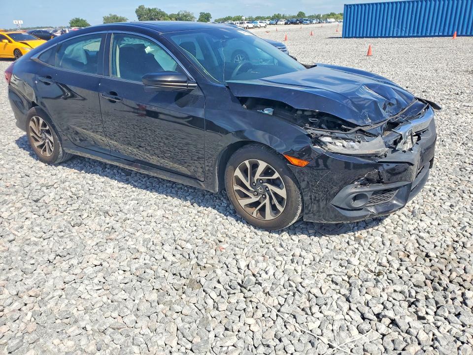 Aukcja sprzedaży 2017 Honda Civic, vin: 2HGFC2F86HH503616, numer aukcji: 49952826