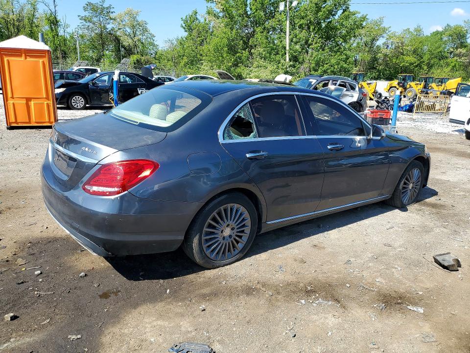2015 Mercedes-benz C მანქანა იყიდება აუქციონზე, vin: 55SWF4KB8FU024831, აუქციონის ნომერი: 51006146