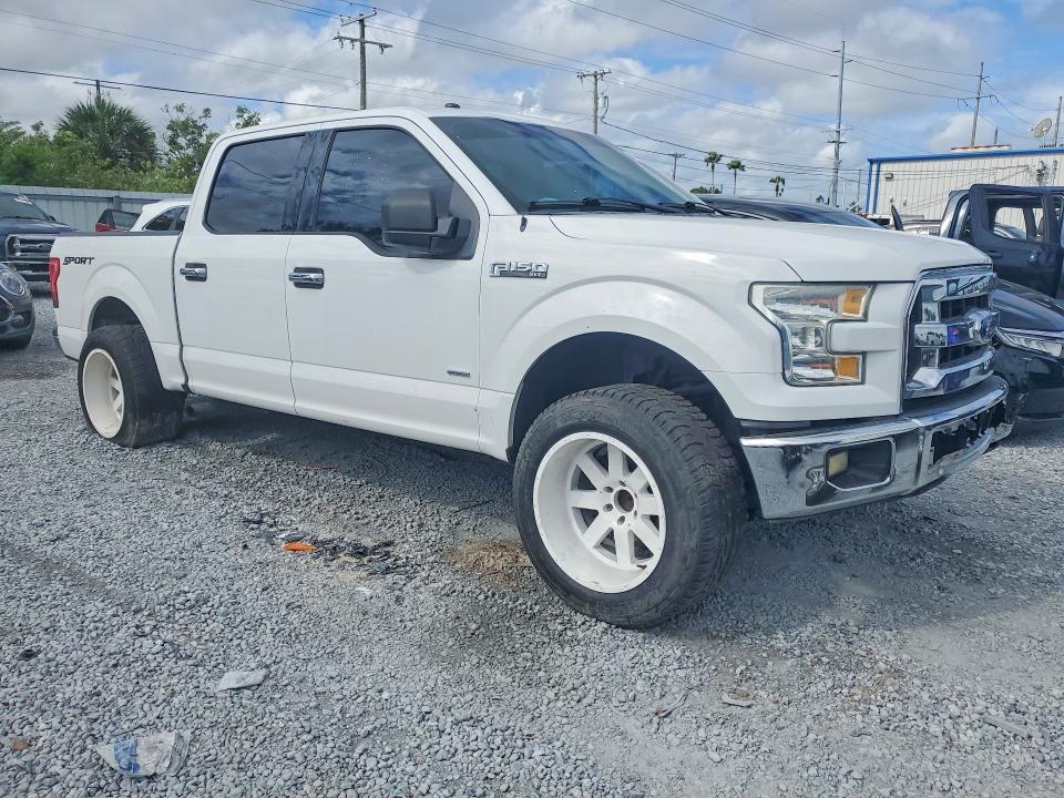 49109006 :رقم المزاد ، 1FTEW1CG0GFC30759 vin ، 2016 Ford F150 مزاد بيع
