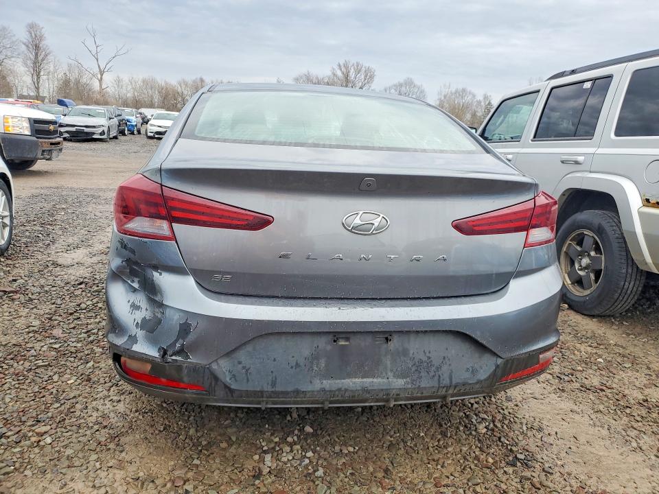 2019 Hyundai Elantra მანქანა იყიდება აუქციონზე, vin: 5NPD74LF1KH492936, აუქციონის ნომერი: 49154146