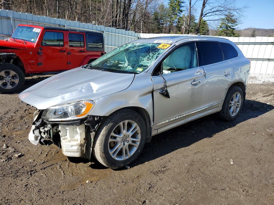 Продаж на аукціоні авто 2016 Volvo Xc60, vin: YV4612RK8G2781174, номер лоту: 49171156