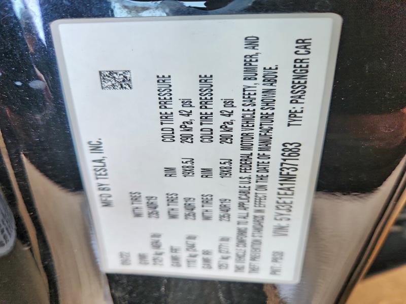 48868826 :رقم المزاد ، 5YJ3E1EA1NF371683 vin ، 2022 Tesla Model 3 مزاد بيع