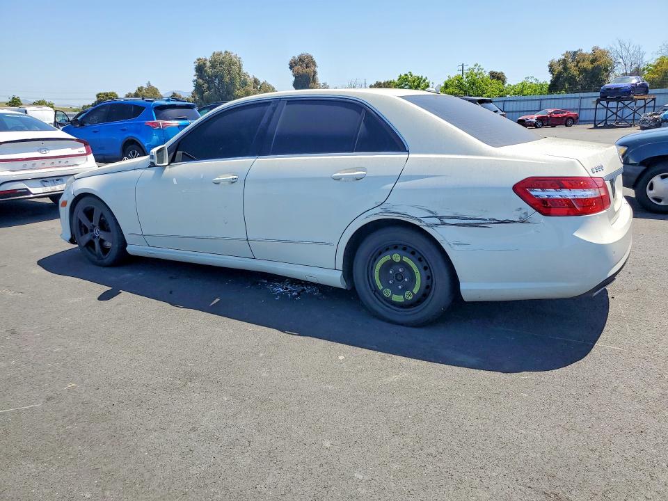 51418106 :رقم المزاد ، WDDHF5GB5AA020283 vin ، 2010 Mercedes-benz E مزاد بيع