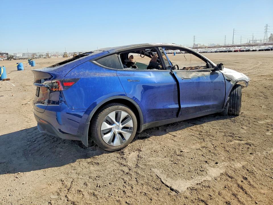 Продажа на аукционе авто 2023 Tesla Model Y, vin: 7SAYGAEE7PF966188, номер лота: 51724966