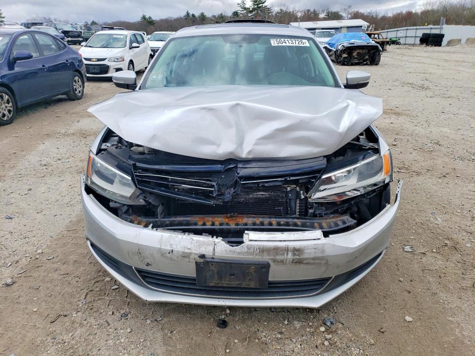 2014 Volkswagen Jetta მანქანა იყიდება აუქციონზე, vin: 3VWB17AJ5EM367144, აუქციონის ნომერი: 50413726