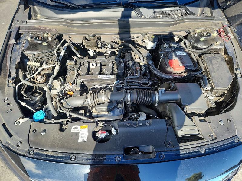 2018 Honda Accord მანქანა იყიდება აუქციონზე, vin: 1HGCV1F38JA183327, აუქციონის ნომერი: 49582726