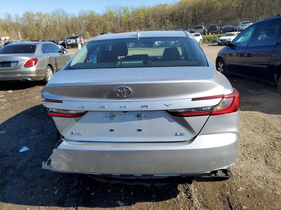 49063406 :رقم المزاد ، 4T1DAACK1SU595790 vin ، 2025 Toyota Camry مزاد بيع