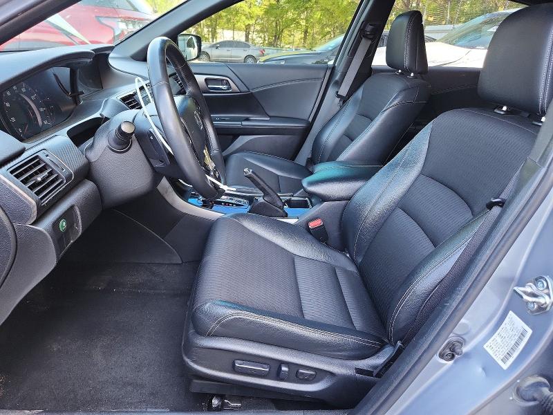 Продаж на аукціоні авто 2016 Honda Accord, vin: 1HGCR2F54GA245438, номер лоту: 49542936