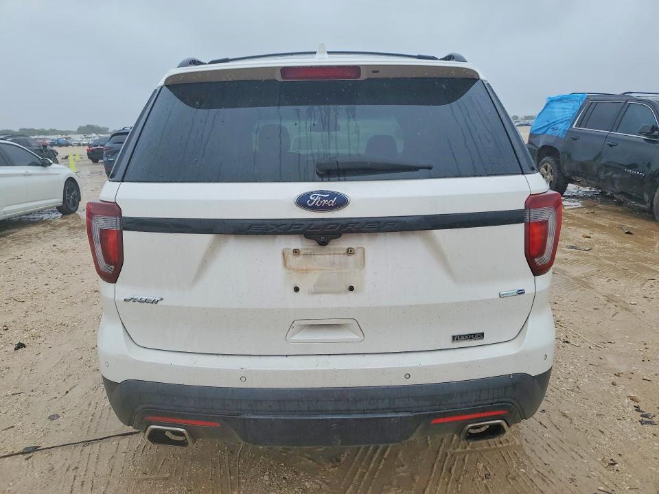 50611776 :رقم المزاد ، 1FM5K8GT5GGA84859 vin ، 2016 Ford Explorer مزاد بيع