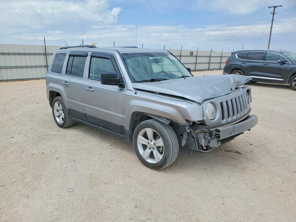 48874956 :رقم المزاد ، 1C4NJPBB6HD121002 vin ، 2017 Jeep Patriot مزاد بيع