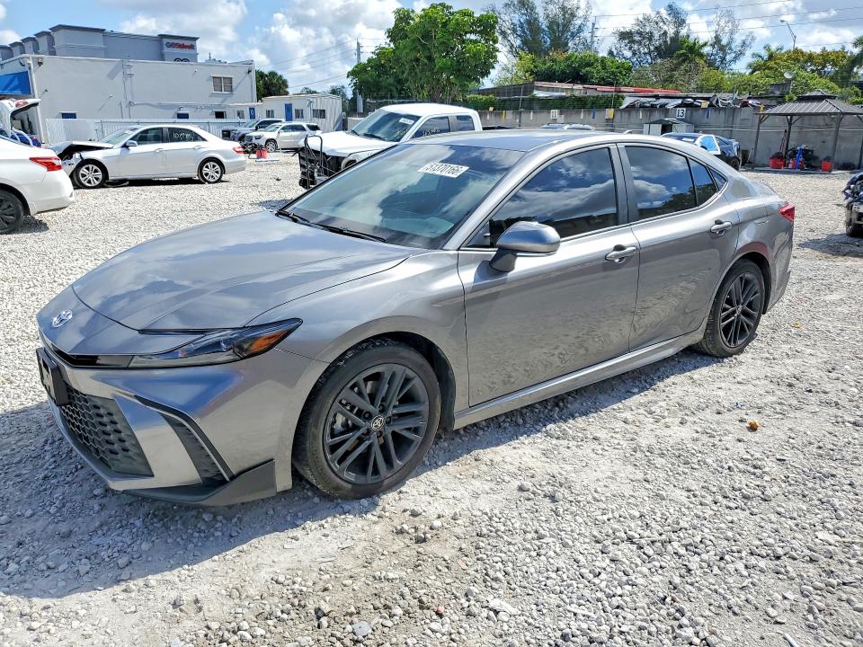 51370166 :رقم المزاد ، 4T1DAACK4SU594584 vin ، 2025 Toyota Camry مزاد بيع
