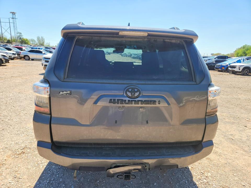 48956546 :رقم المزاد ، JTEMU5JR8M5909401 vin ، 2021 Toyota 4runner مزاد بيع