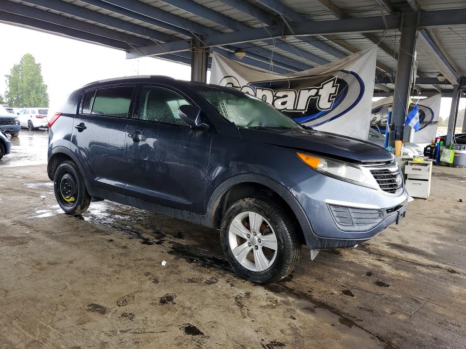 2011 Kia Sportage მანქანა იყიდება აუქციონზე, vin: KNDPB3A29B7077714, აუქციონის ნომერი: 49761906