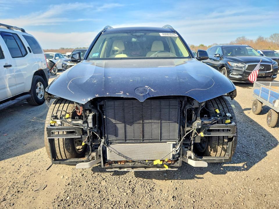 49983576 :رقم المزاد ، 5UXCW2C50KLB44195 vin ، 2019 Bmw X7 مزاد بيع