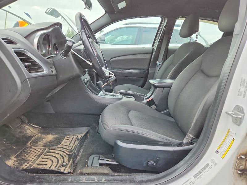 49554476 :رقم المزاد ، 1C3CDZCB2CN265789 vin ، 2012 Dodge Avenger مزاد بيع