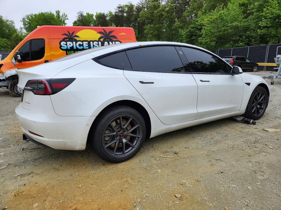 2021 Tesla Model 3 მანქანა იყიდება აუქციონზე, vin: 5YJ3E1EB4MF869741, აუქციონის ნომერი: 51802376