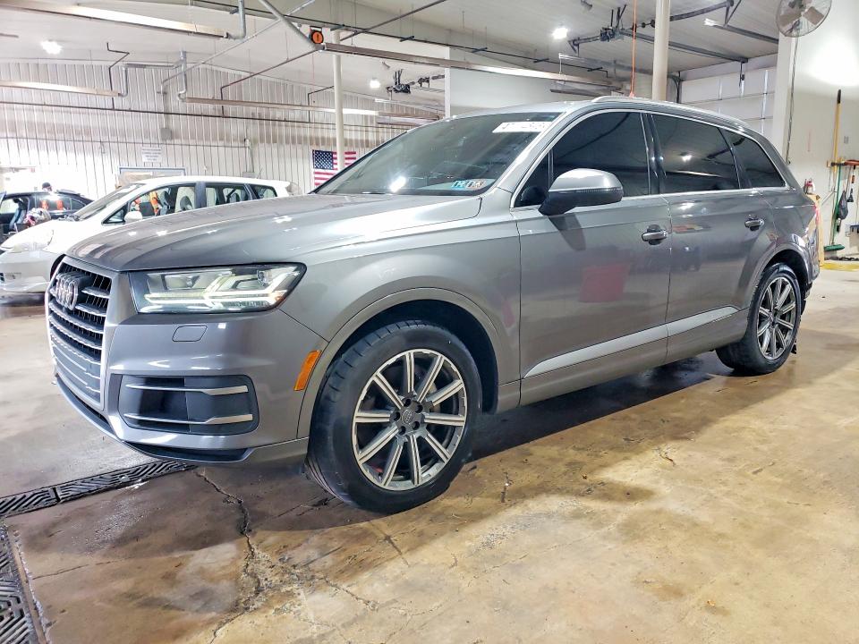 Продаж на аукціоні авто 2017 Audi Q7, vin: WA1LAAF70HD034474, номер лоту: 47704596