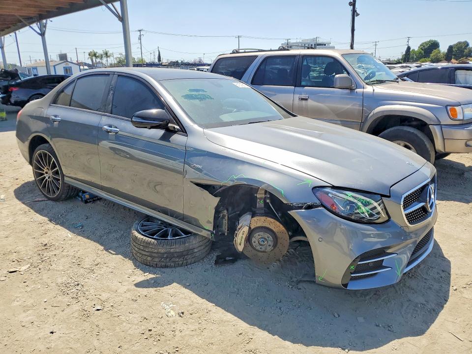 51010616 :رقم المزاد ، WDDZF6BB1KA620110 vin ، 2019 Mercedes-benz E مزاد بيع
