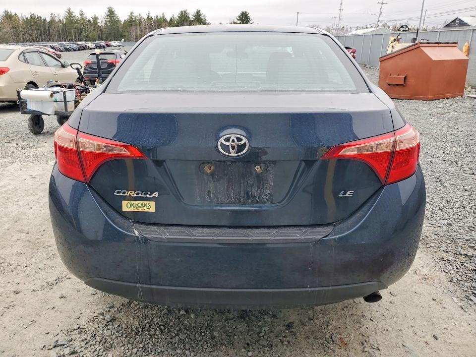 2018 Toyota Corolla მანქანა იყიდება აუქციონზე, vin: 2T1BURHE4JC975979, აუქციონის ნომერი: 51929206