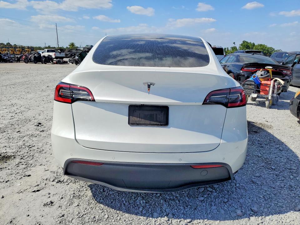 Продаж на аукціоні авто 2021 Tesla Model Y, vin: 5YJYGDED9MF103409, номер лоту: 49874596