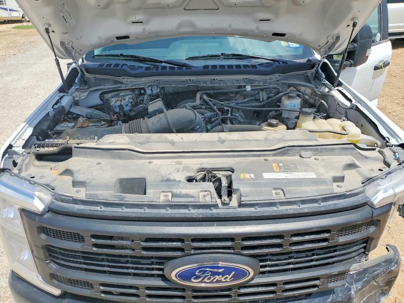 51175936 :رقم المزاد ، 1FT8W3BA3REE85873 vin ، 2024 Ford F350 مزاد بيع