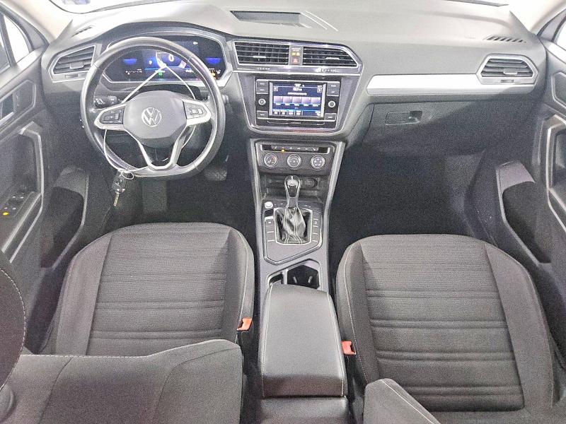 51154106 :رقم المزاد ، 3VV1B7AX9NM011684 vin ، 2022 Volkswagen Tiguan مزاد بيع