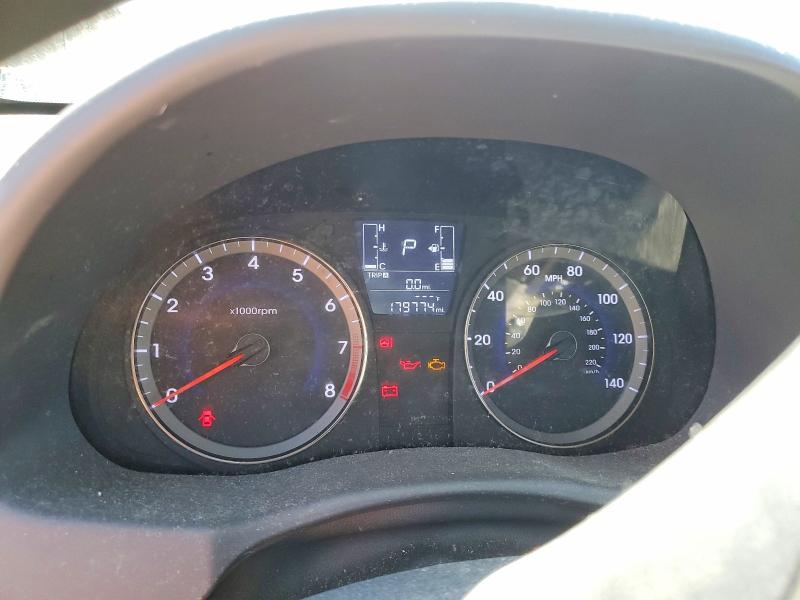 49587686 :رقم المزاد ، KMHCT4AE2FU902992 vin ، 2015 Hyundai Accent مزاد بيع