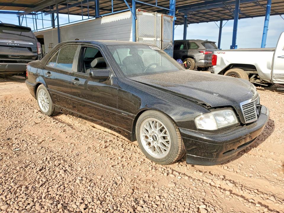 Продажа на аукционе авто 2000 Mercedes-benz C, vin: WDBHA29G4YA810697, номер лота: 48485526