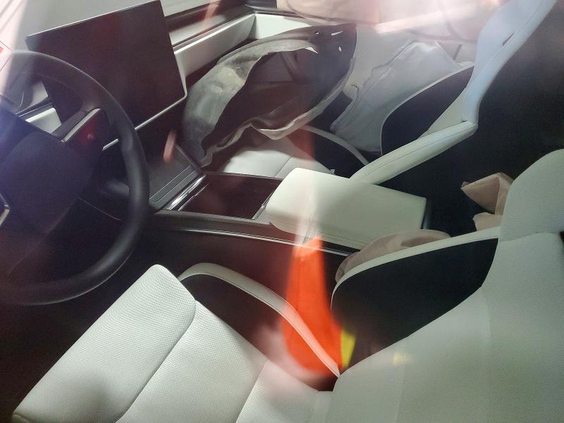 Продаж на аукціоні авто 2024 Tesla Model S, vin: 5YJSA1E69RF546173, номер лоту: 50587646