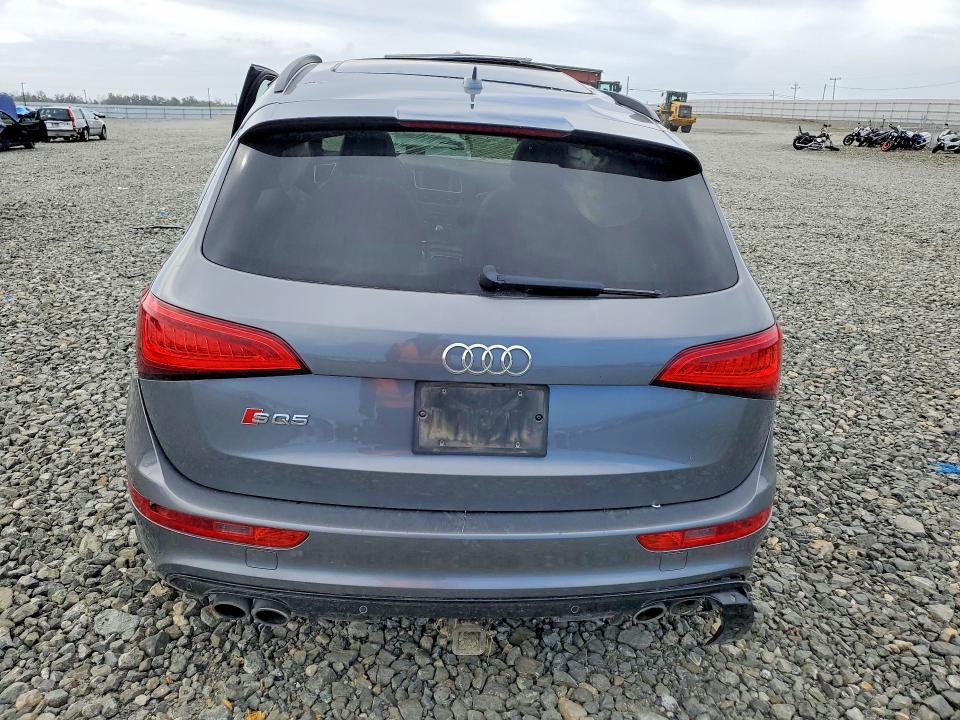 51189356 :رقم المزاد ، WA1CCAFP4HA030889 vin ، 2017 Audi Sq5 مزاد بيع